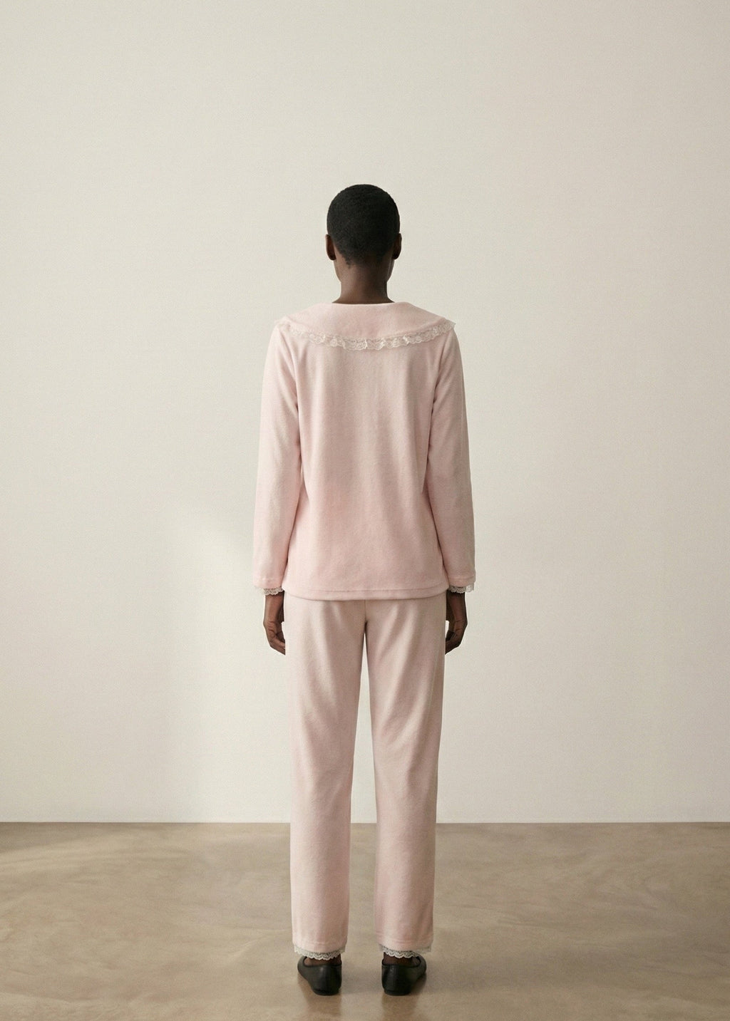 Rosy Velvet Coquette Lace Pajama Set / Pink