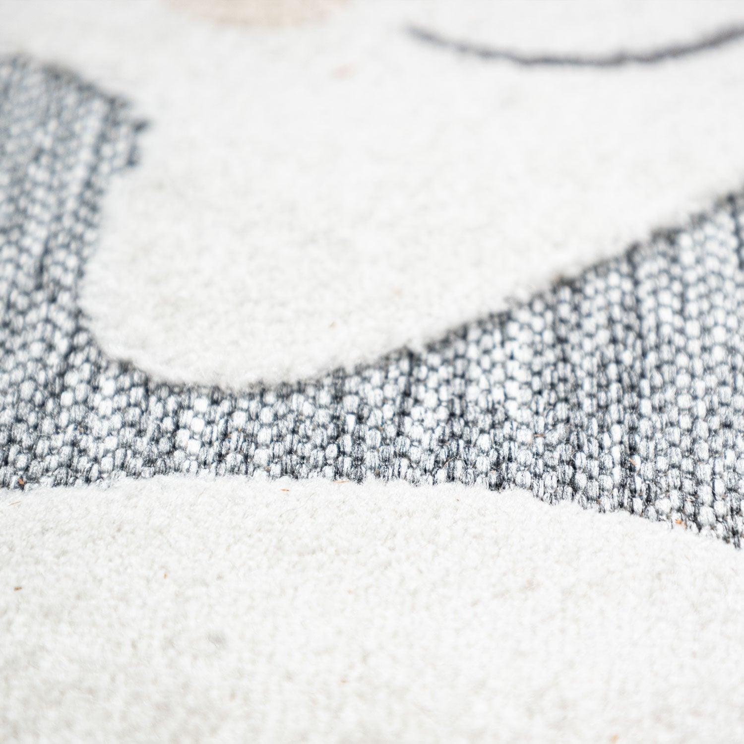 Round Kids Rug Tweet Cuddling Moon & Stars in the Night Sky in Mottled Grey