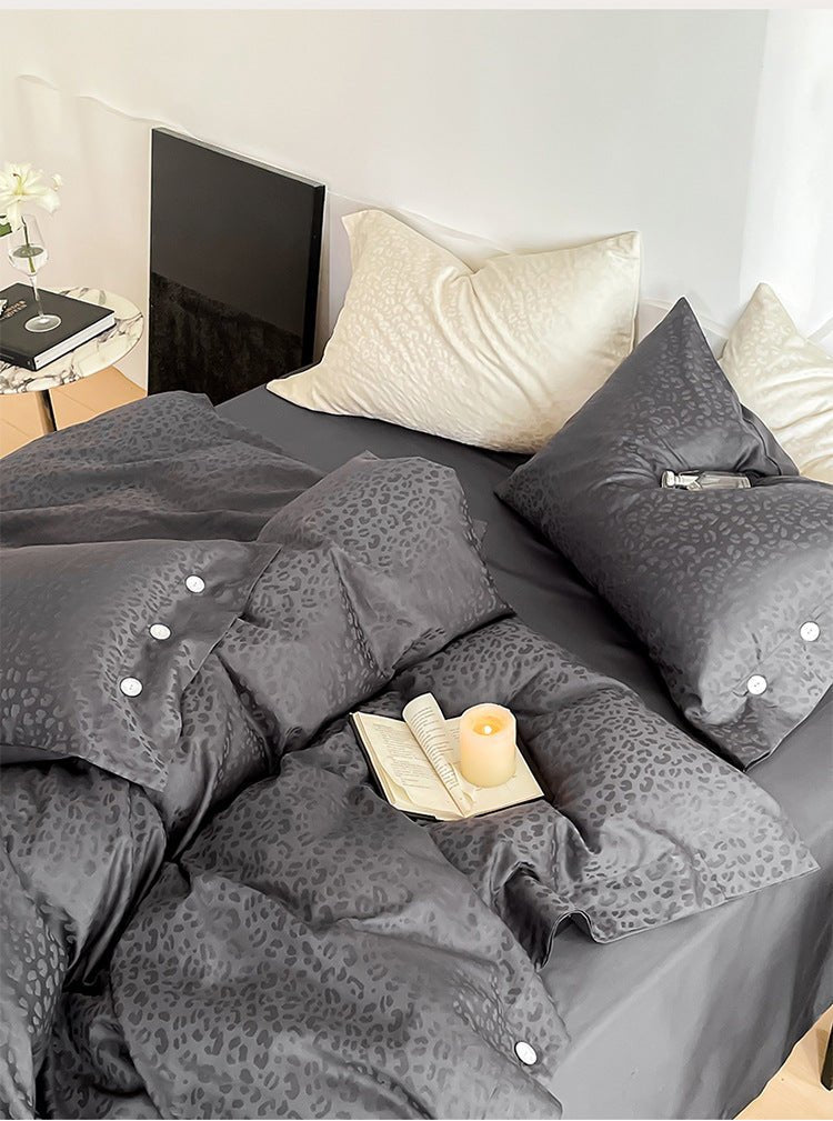 Silky Leopard Buttoned Bedding Set / Baby Pink