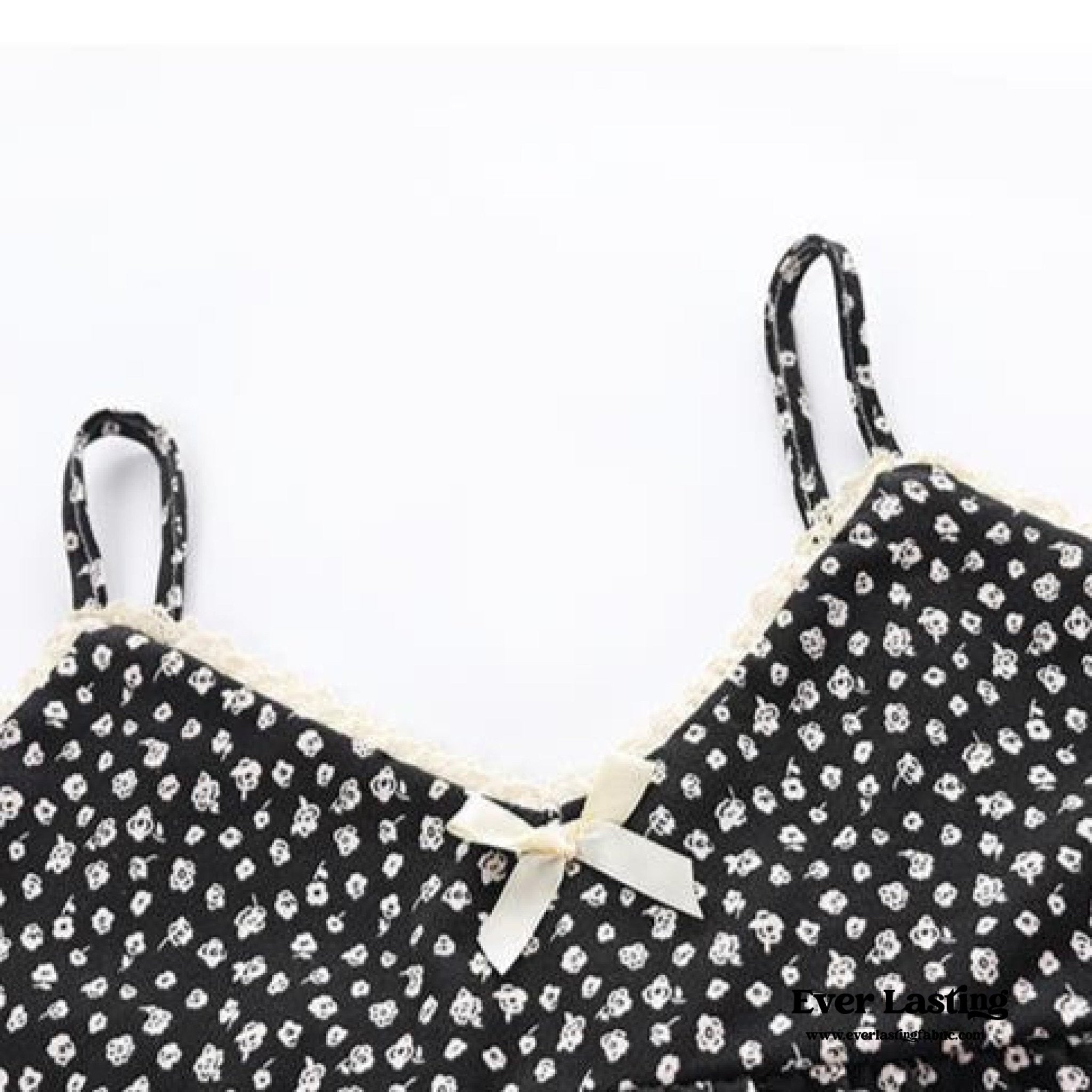 Sophie Pastoral Floral Pajama Set / Red